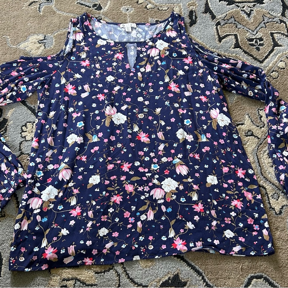 Lila Rose Cold Shoulder Top